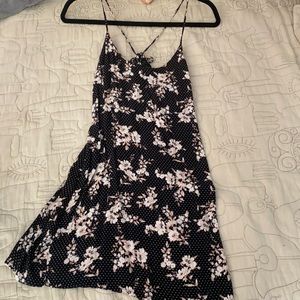 Forever 21 floral dress M